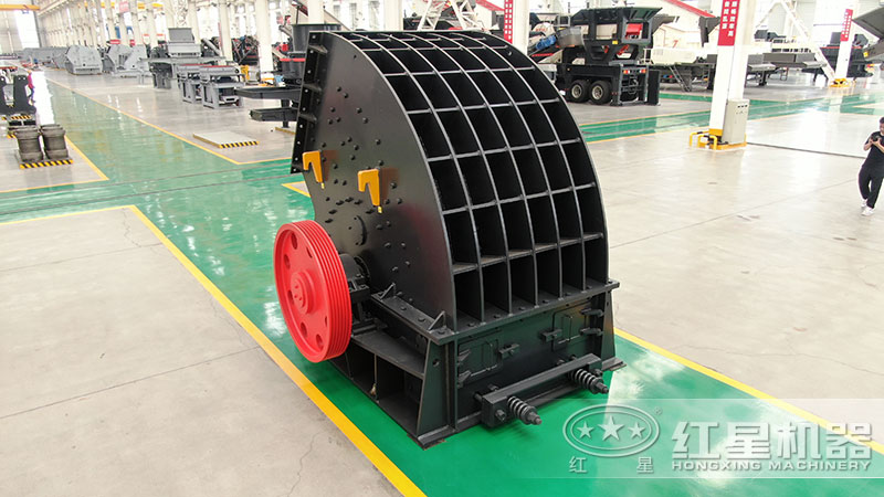 錘式破碎機(jī)，一小時(shí)60-3000噸