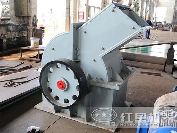 錘破機(jī)生產(chǎn)車(chē)間