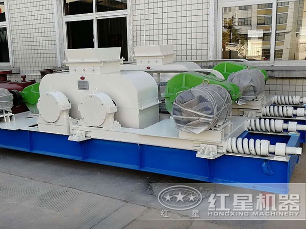 紅星對(duì)輥式破碎機(jī)廠家 紅星對(duì)輥式破碎機(jī)廠家