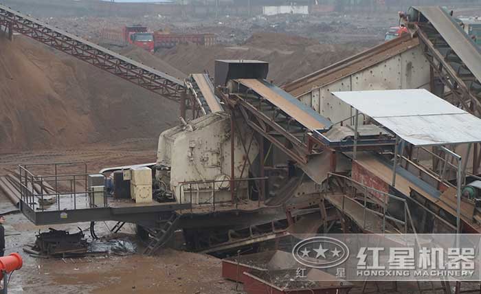 移動(dòng)式建筑垃圾制砂現(xiàn)場