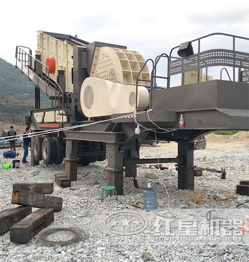 廣西移動(dòng)大型錘破碎站現(xiàn)場