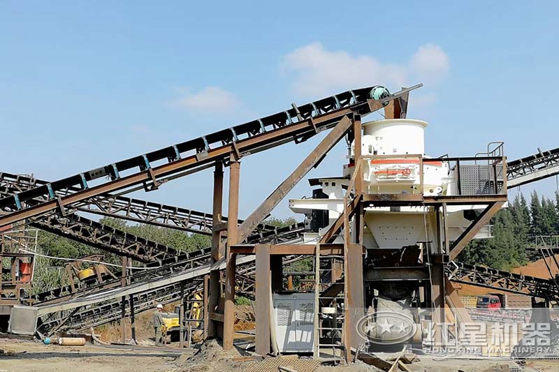 時產(chǎn)300噸噸全套破石子機客戶現(xiàn)場，可參觀