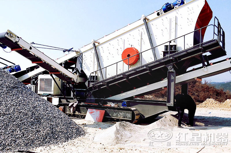 車載碎石機(jī)移動(dòng)靈活，開起來就能跑