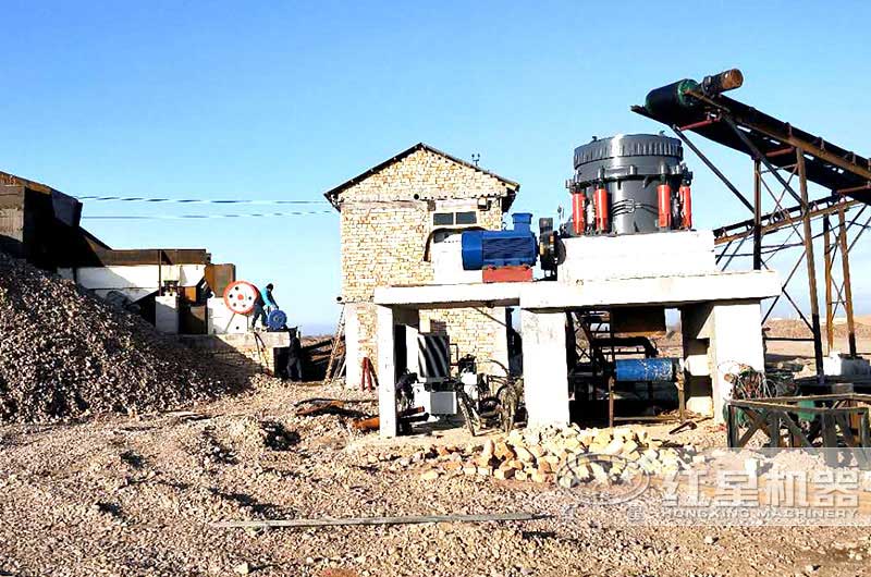 石子廠現(xiàn)在的行情怎么樣？石子破碎機整套設(shè)備有哪些？